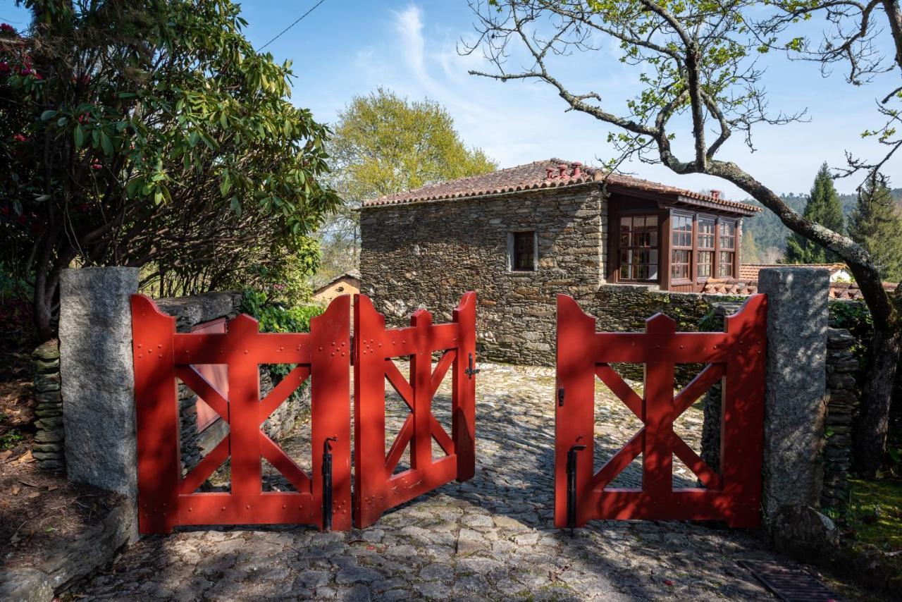 Quinta De Mouraes Casa Dos Rododendros Guest House Lever Eksteriør bilde